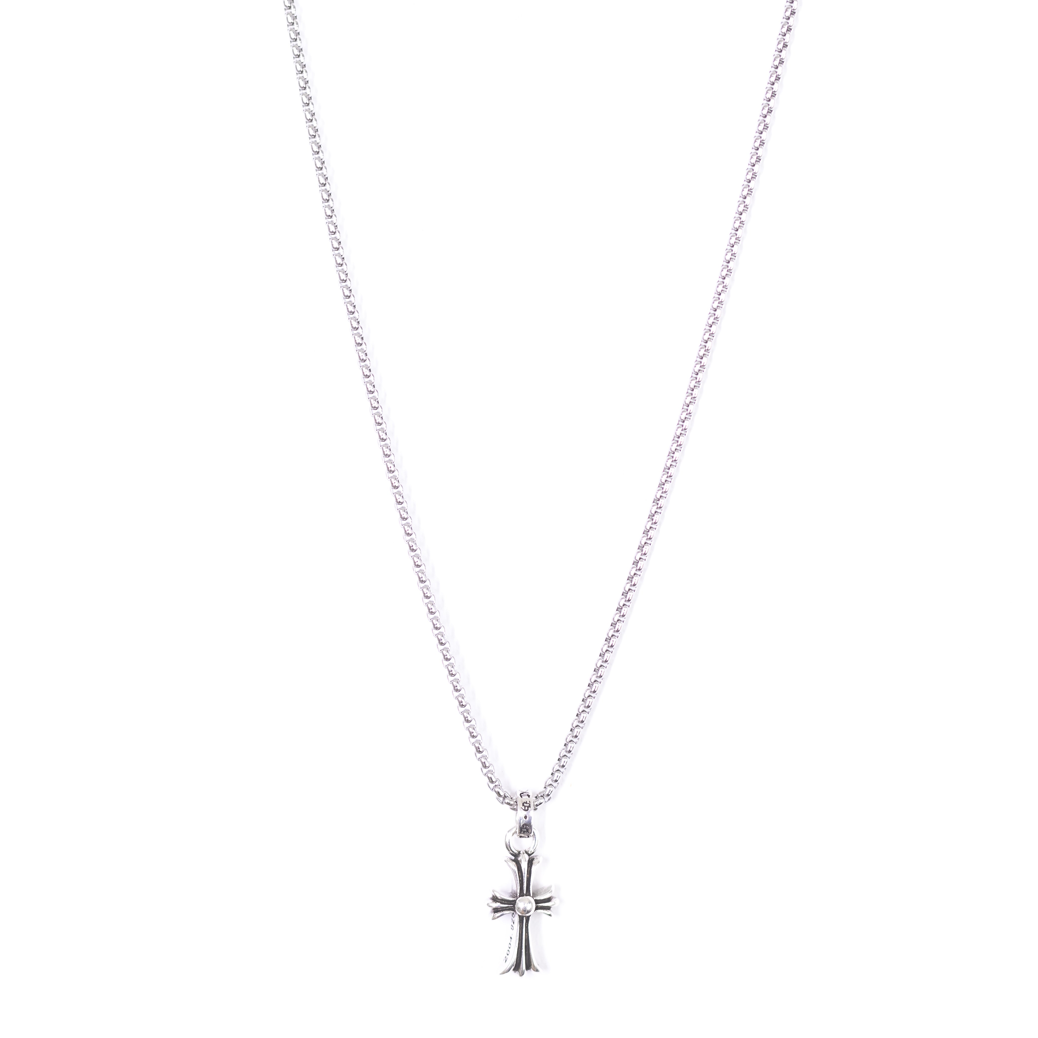 DON’T CROSS ME NECKLACE